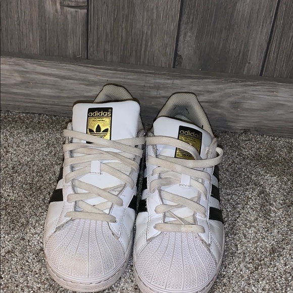 adidas superstars - Picture 2 of 6